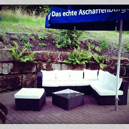Grüner Hahn Hotel